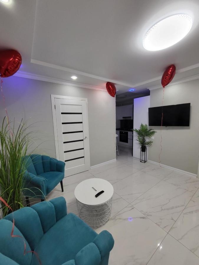 Vip Apartment For Lovers In تشيسيناو المظهر الخارجي الصورة